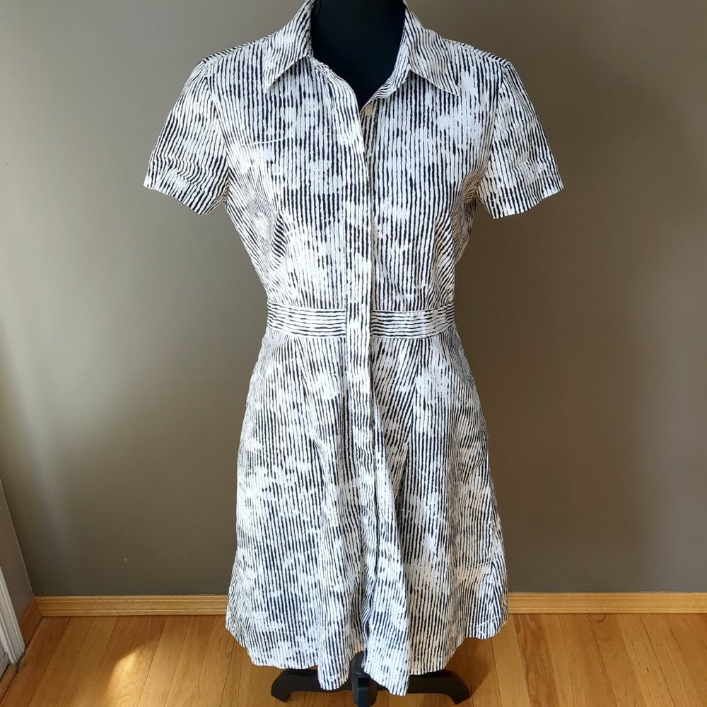 Club Monaco Black White Summer Abstract Printed Button Down Shirt